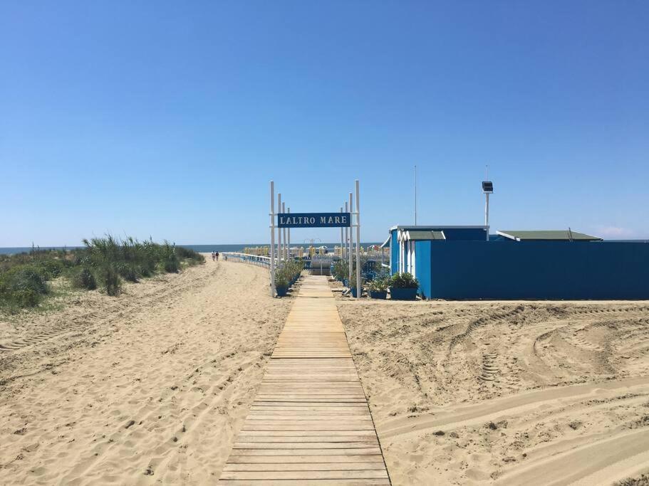 Familie Chalet In Toscane, Aan Zee, Aangeboden Door Micasatoscana Viareggio Esterno foto